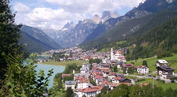 Población en Dolomitas