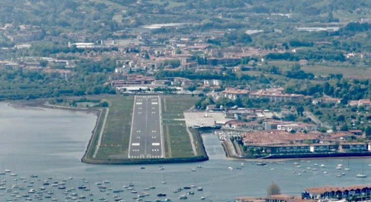 Euskadi quiere hacerse con las competencias de sus aeropuertos | Aeropuerto de Hondarribia