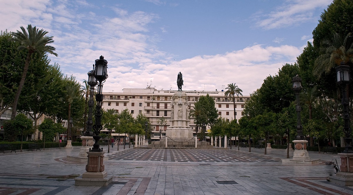 Plaza Nueva de Sevilla Foto Anual CC BY 3.0