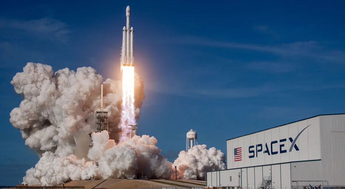 Inversores evalúan instalar un centro de cohetes en Pedernales, ¿es compatible con el proyecto turístico? | En la imagen, Falcon 9, vehículo de lanzamiento de SpaceX Inversores evalúan instalar un centro de cohetes en Pedernales, ¿es compatible con el proyecto turístico? | En la imagen, Falcon 9, vehículo de lanzamiento de SpaceX