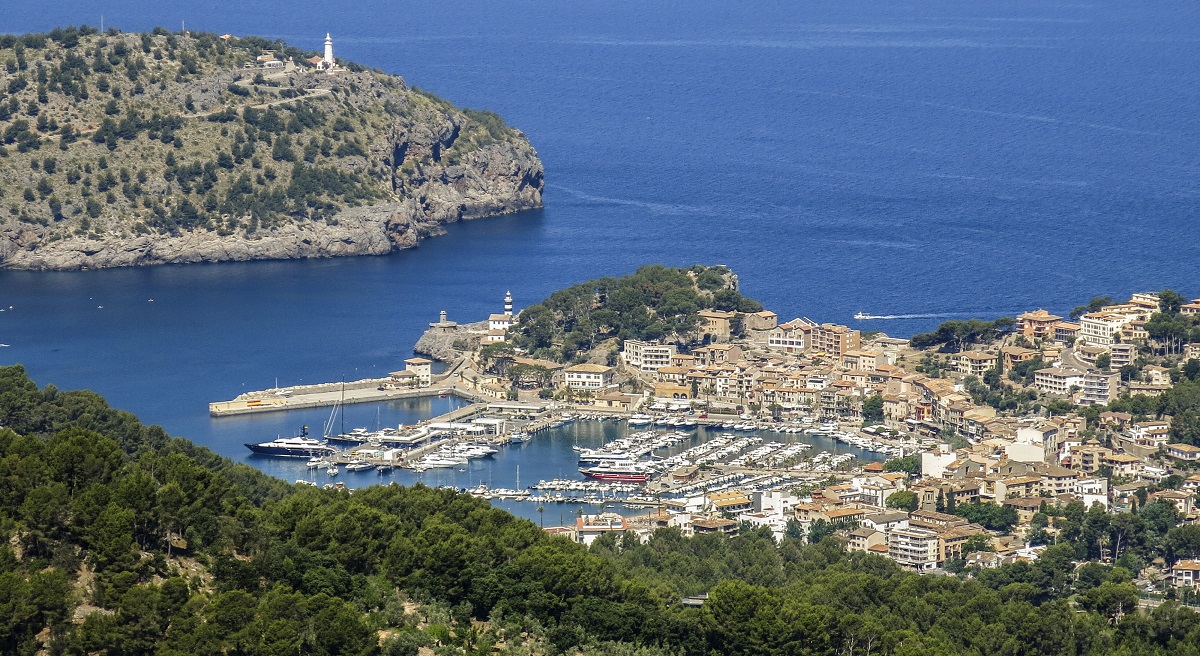 Port de Sóller (Mallorca) | Foto: Vicenç Salvador Torres Guerola (CC BY-SA 3.0)