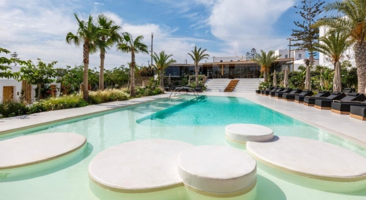 Axel Hotels estrena su modelo de franquicia con un hotel en Mykonos (Grecia)