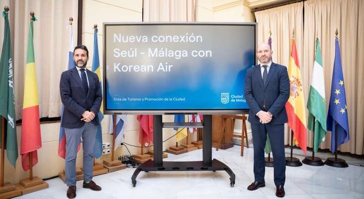 Málaga se abre al mercado turístico surcoreano con su primer vuelo directo desde Seúl