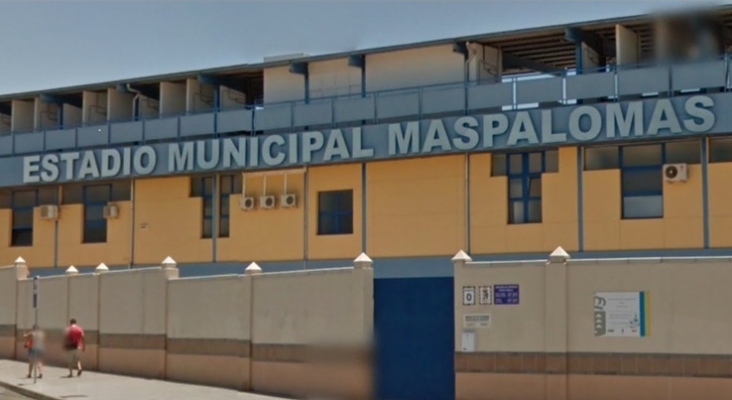 Estadio Municipal de Maspalomas, donde estuvieron las camas balinesas