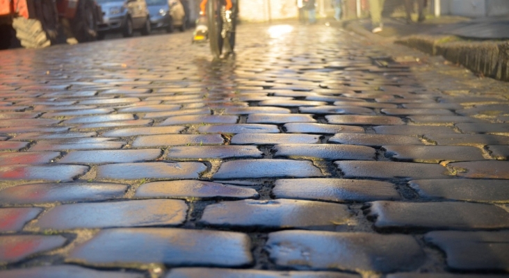 Icónicos adoquines de la ciudad de Brujas (Bélgica)