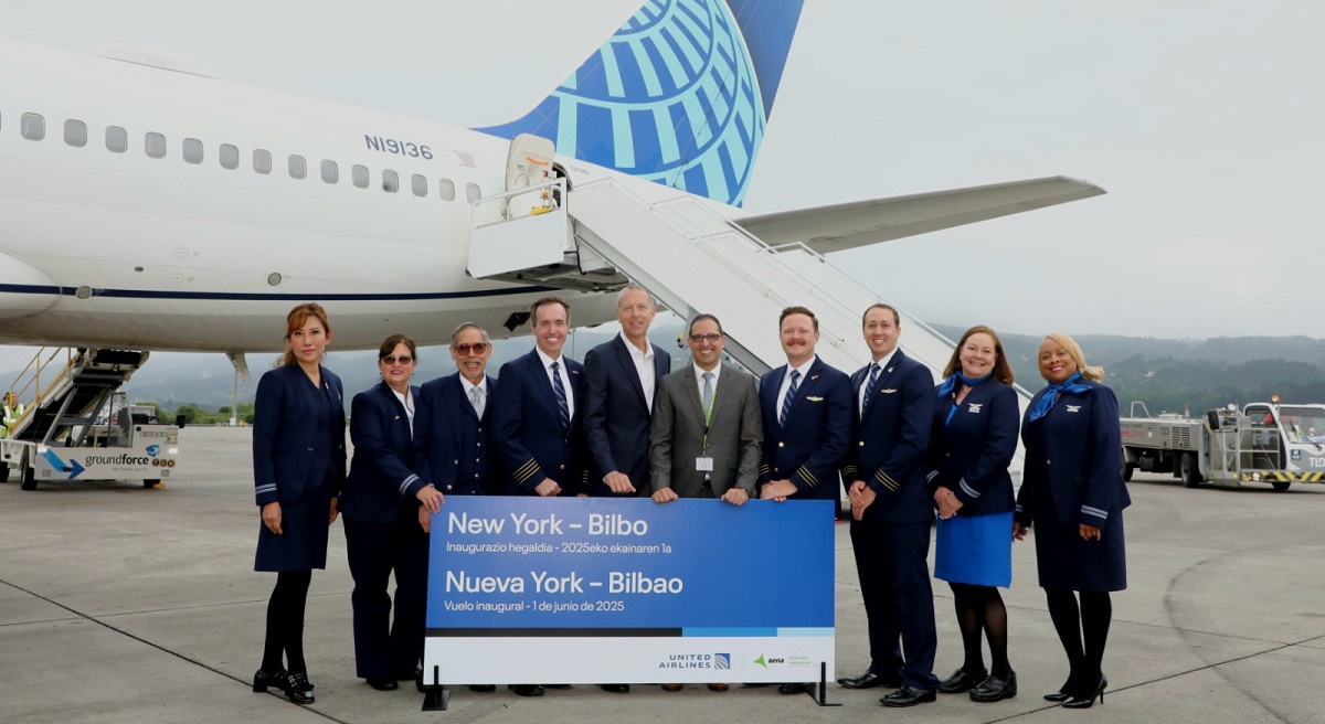 Llegada el Aeropuerto de Bilbao del primer vuelo de United procedente de Nueva York | Foto: Aena Llegada el Aeropuerto de Bilbao del primer vuelo de United procedente de Nueva York | Foto: Aena