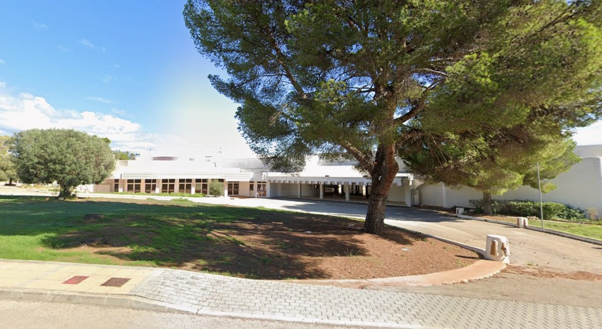 Desvelan los detalles del proyecto hotelero en el antiguo casino de Calvià (Mallorca): un beach club y una clínica privada Desvelan los detalles del proyecto hotelero en el antiguo casino de Calvià (Mallorca): un beach club y una clínica privada