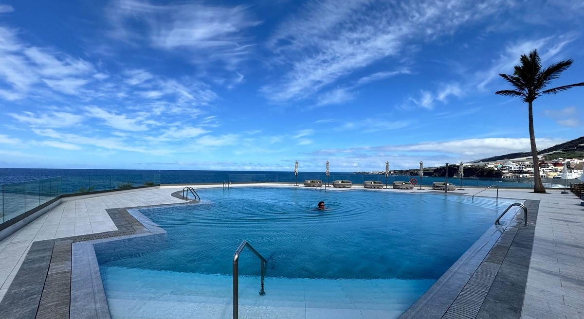 Piscina del hotel Meliá La Palma Foto Tourinews