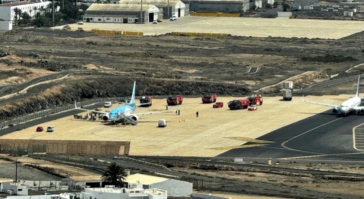Avión de TUI que sufrió la amenaza de bomba| Foto: Controladores Aéreos