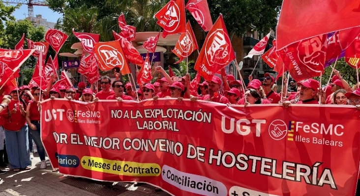 La huelga de hostelería de Baleares incluirá manifestaciones en el aeropuerto y en zonas turísticas
