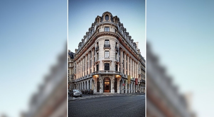 Amancio Ortega compra el Hotel Banke de París (Francia) a Derby por 97 millones Amancio Ortega compra el Hotel Banke de París (Francia) a Derby por 97 millones