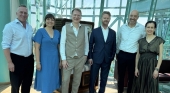 Bernd Bauer, CEO Discover Airlines; Swantje Lehners, directora general de Futouris; Ingo Lies, CEO Chamäleon; Peter Gerber, CEO Condor Flugdienst GmbH; Ingo Burmester, CEO DERTOUR Group; y Laura Meyer, CEO Hotelplan Group