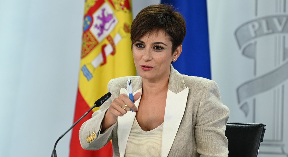 Airbnb acuerda finalmente con el Ministerio de Vivienda la eliminación de anuncios sin código de registro | Foto: La Moncloa Airbnb acuerda finalmente con el Ministerio de Vivienda la eliminación de anuncios sin código de registro | Foto: La Moncloa