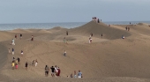 Los visitantes invaden las Dunas con total impunidad ante la falta de vigilancia | Foto Tourinews