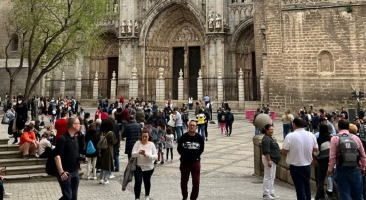 Turistas en Toledo Turistas en Toledo