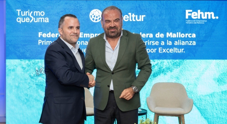 La FEHM, primera patronal hotelera territorial en adherirse a la alianza “Turismo que suma” de Exceltur.