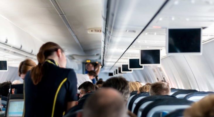 Turquía obliga a todas las aerolíneas a ofrecer agua gratuita en todos los vuelos