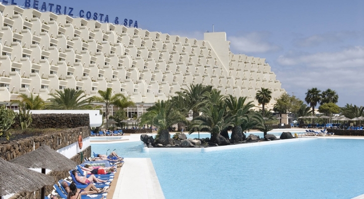 Beatriz Costa y Spa