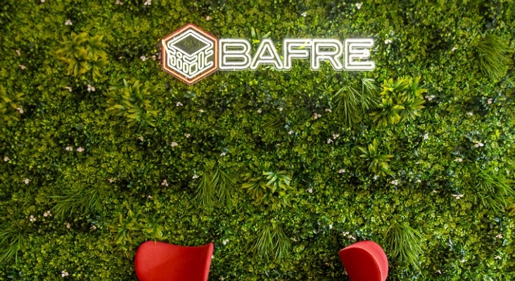La inmobiliaria china Bafre transformará edificio junto al Aeropuerto de Madrid en complejo turístico