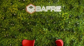 La inmobiliaria china Bafre transformará edificio junto al Aeropuerto de Madrid en complejo turístico