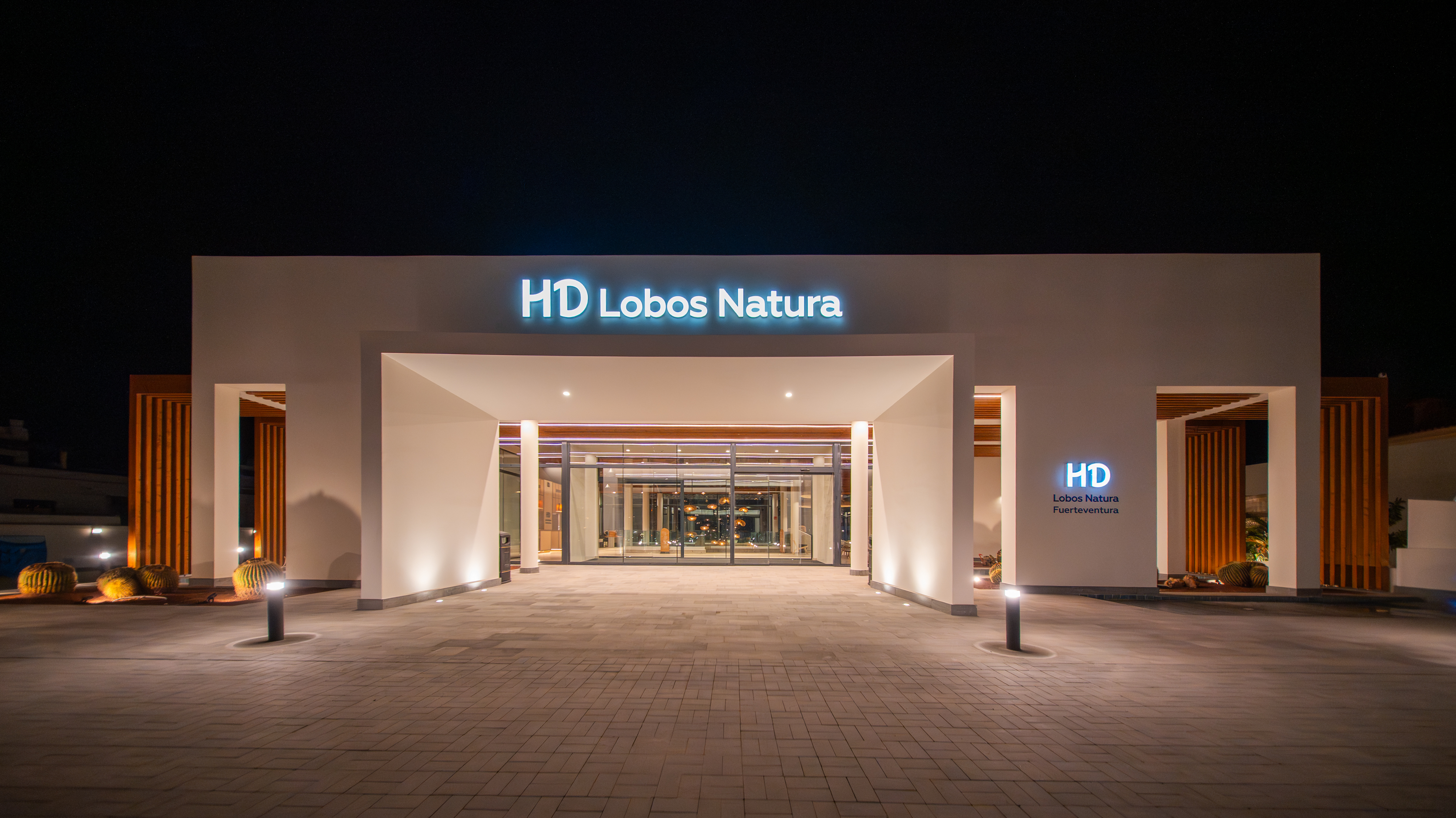 HD Lobos Natura “Reconnect with Essentia” HD Lobos Natura “Reconnect with Essentia”