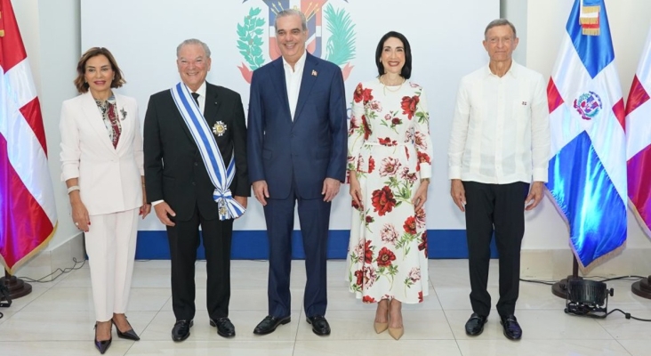 República Dominicana reconoce a Frank Rainieri con la Orden del Mérito de Duarte, Sánchez y Mella