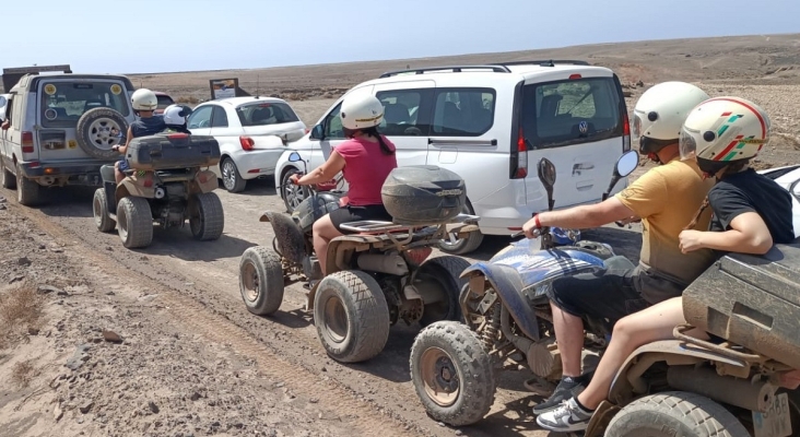 Caravana de buggies Foto Cabildo de Lanzarote