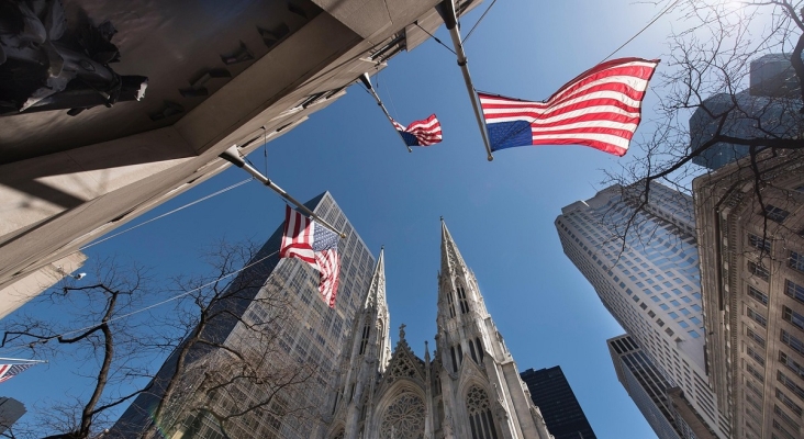 Europeos y asiáticos dan la espalda a Estados Unidos sigue la caída del turismo