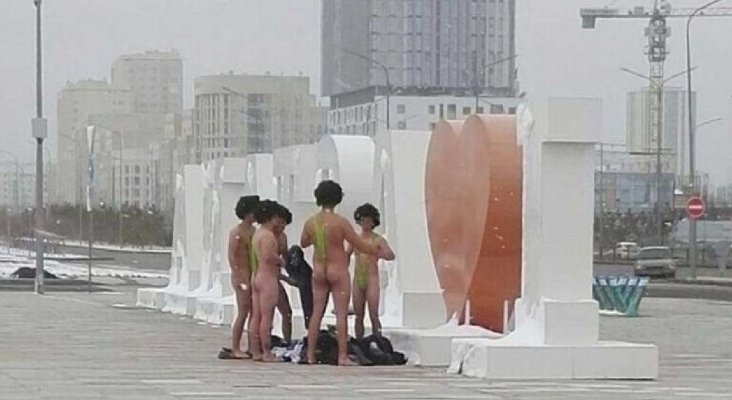 Turistas checos arrestados