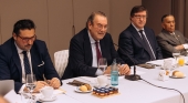 La Mesa del Turismo hace balance y recomienda “mantenerse vigilante ante la creciente competencia de destinos mediterráneos”