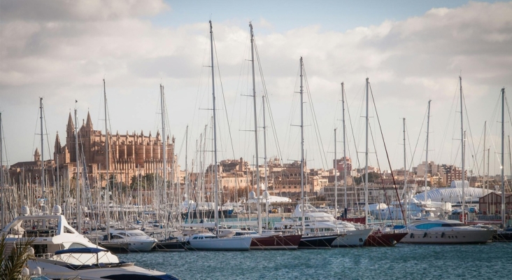 Mallorca no consigue deshacerse del turismo masivo: en 2025 superó los 13,5 millones de turistas