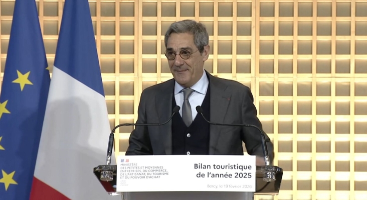Serge Papin, ministro de la Pequeña y Mediana Empresa, Comercio, Artesanía, Turismo y Poder Adquisitivo
