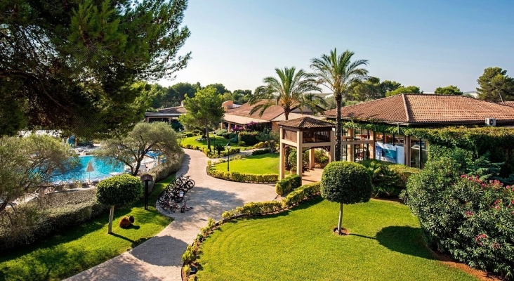 Una empresa mallorquina asumirá la gestión del hotel Vell Marí tras una temporada marcada por impagos y cierre