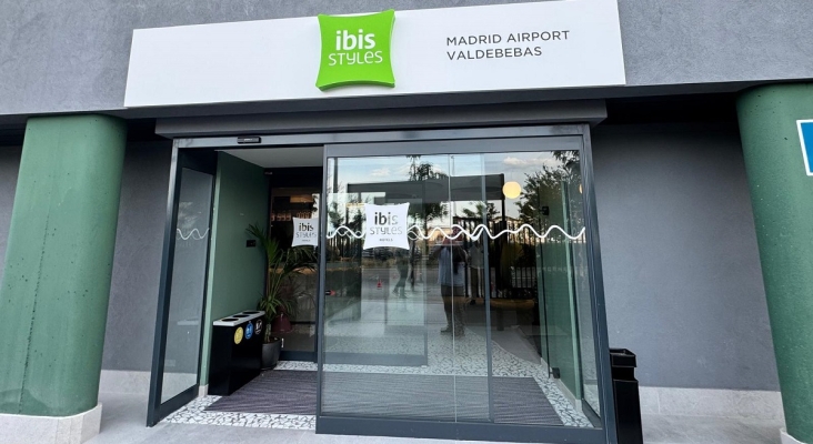 Hotel Ibis Styles en el barrio del Aeropuerto Foto Tourinews
