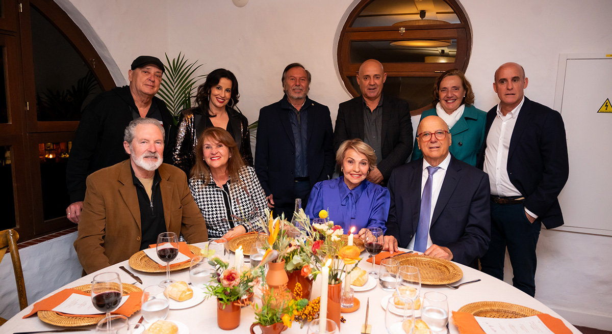 Antonio Marrero, Mario Luis López, María Gloria Vega, Raquel Caraballo, Juan Manuel Benítez, Clara Pérez, Martín Pérez, Guillermo Cabrera, María del Carmen Casado y Javier Ercilla