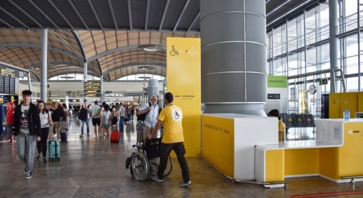 Servicio de atención a personas con movilidad reducida