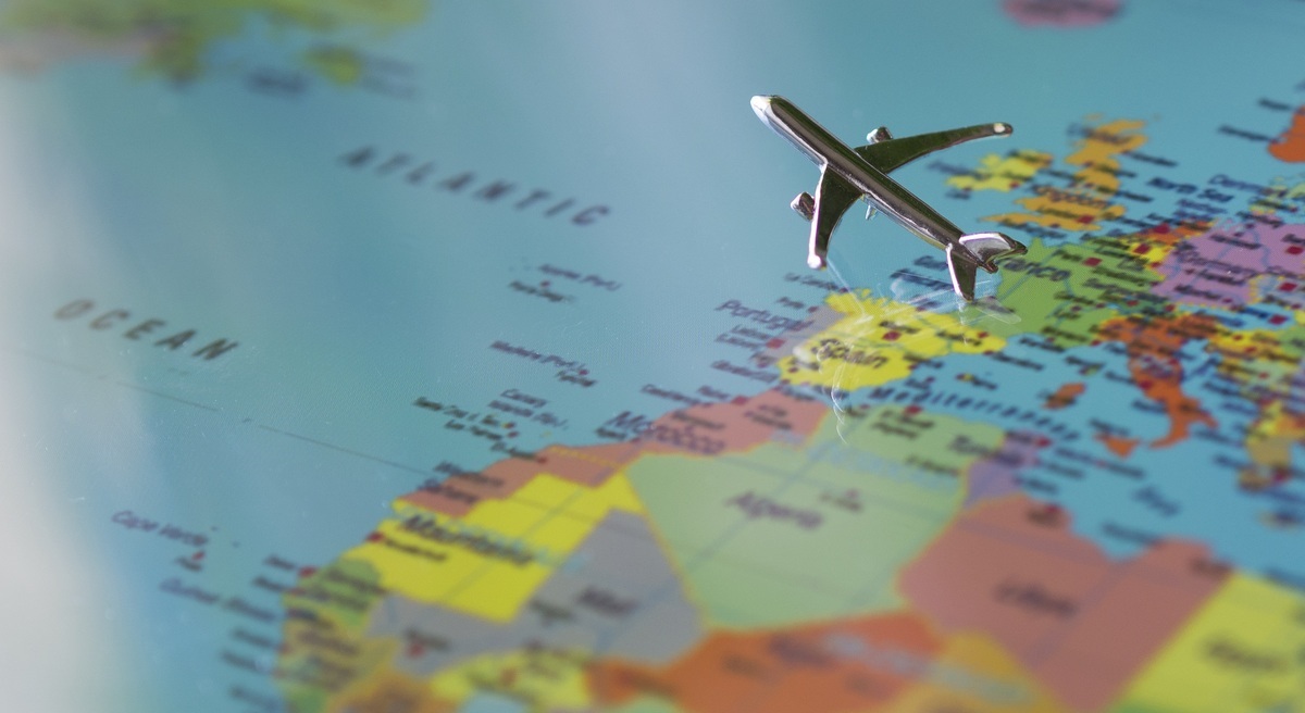 La UE recomienda evitar los aviones en pleno arranque de la temporada alta turística La UE recomienda evitar los aviones en pleno arranque de la temporada alta turística