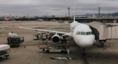 Las aerolíneas descartan falta de combustible en España, pero alertan de posibles subidas de precio
