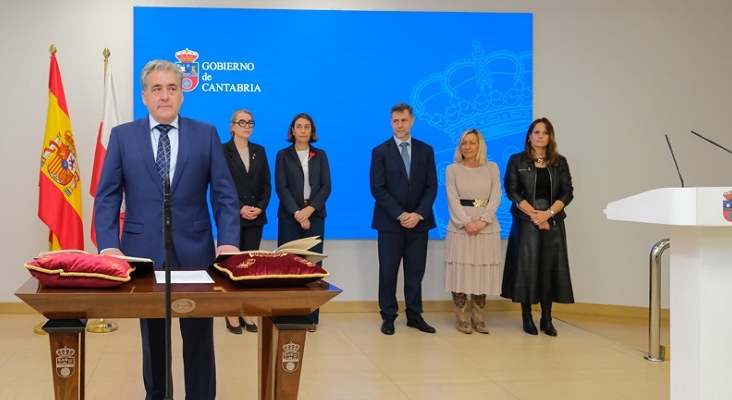 En nuevo director general de Turismo y Hosteleria, Jose Luis López Vielba, en su toma de posesión. Foto Raul Lucio