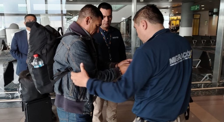 Más de 850 dominicanos intentaron viajar a Europa haciéndose pasar por colombianos