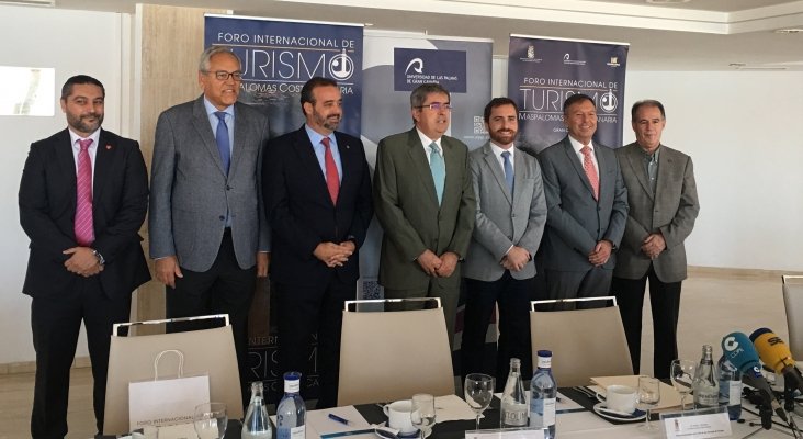 Isaac Castellano en la presentación V Foro de Turismo de Maspalomas