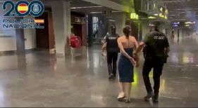 Momento de la detención en el Aeropuerto | Policía Nacional