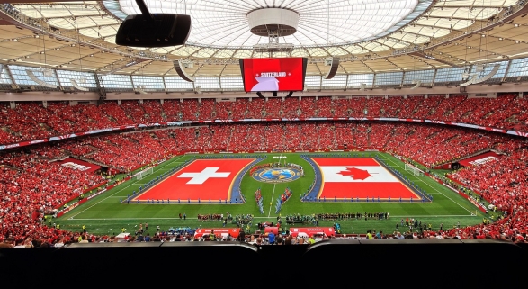 Imagen del partido entre Suiza y Canadá