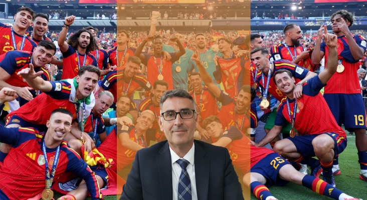 España celebrando el título de campeona del Mundo Foto FIFA