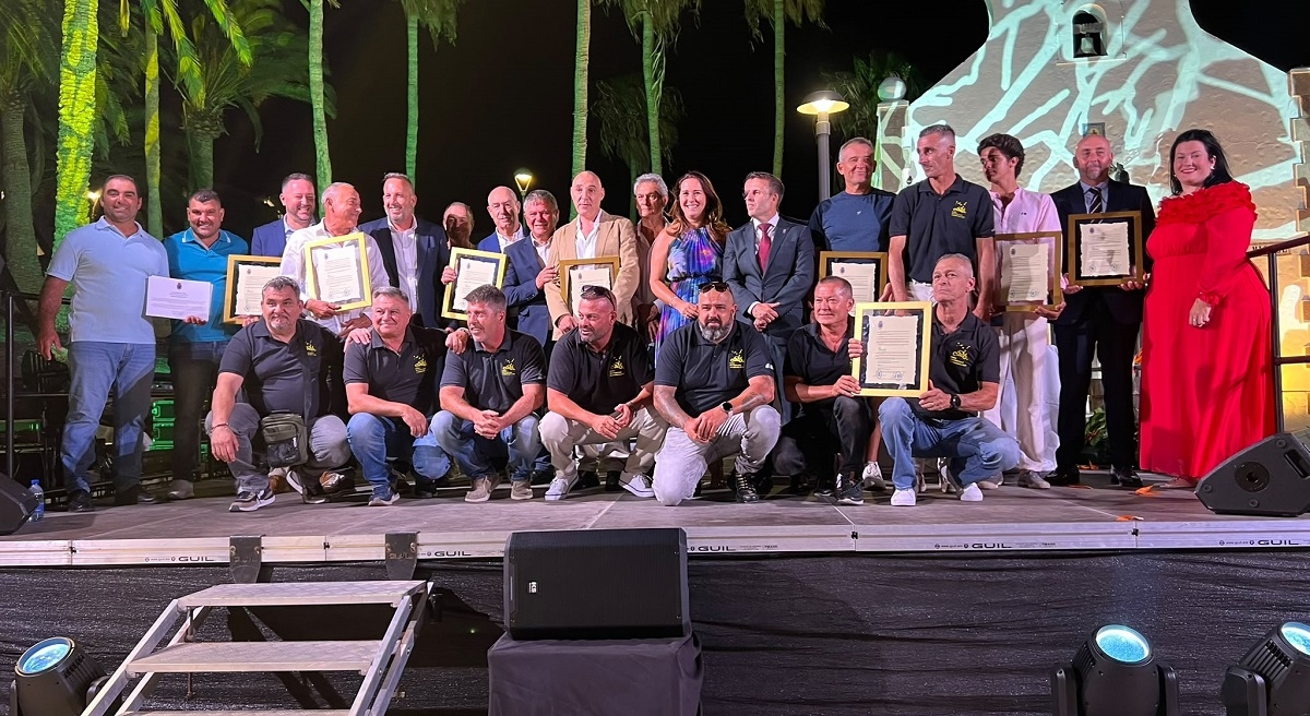 Foto de familia de los premiados Foto Tourinews Foto de familia de los premiados Foto Tourinews