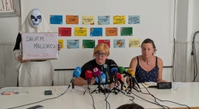 GOB y Terraferida reclaman el fin del alquiler turístico y más medidas para frenar la presión turística en Mallorca | Foto: GOB Mallorca
