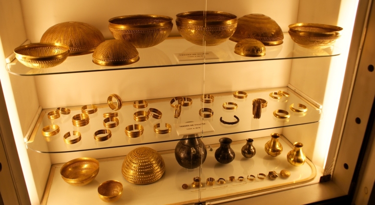 Tesoro de Villena (Museo Arqueológico Municipal de Villena, Alicante). | Foto: Julio Garcia (CC BY 2.0)