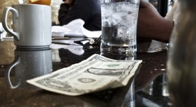 Adiós a las propinas: Restaurantes de Estados Unidos apuestan por eliminarlas | Foto: Circe Denyer Adiós a las propinas: Restaurantes de Estados Unidos apuestan por eliminarlas | Foto: Circe Denyer
