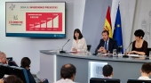 El ministro de Transportes, Óscar Puente, junto a las ministras Diana Morant y Elma Saiz.