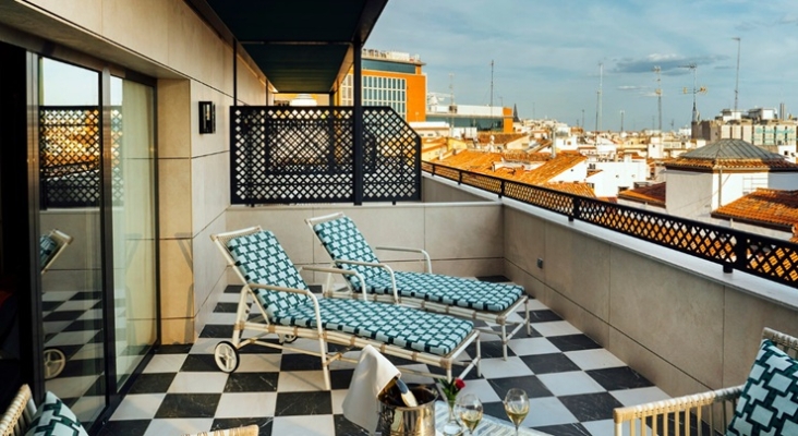 Terraza de una de las habitaciones del hotel
